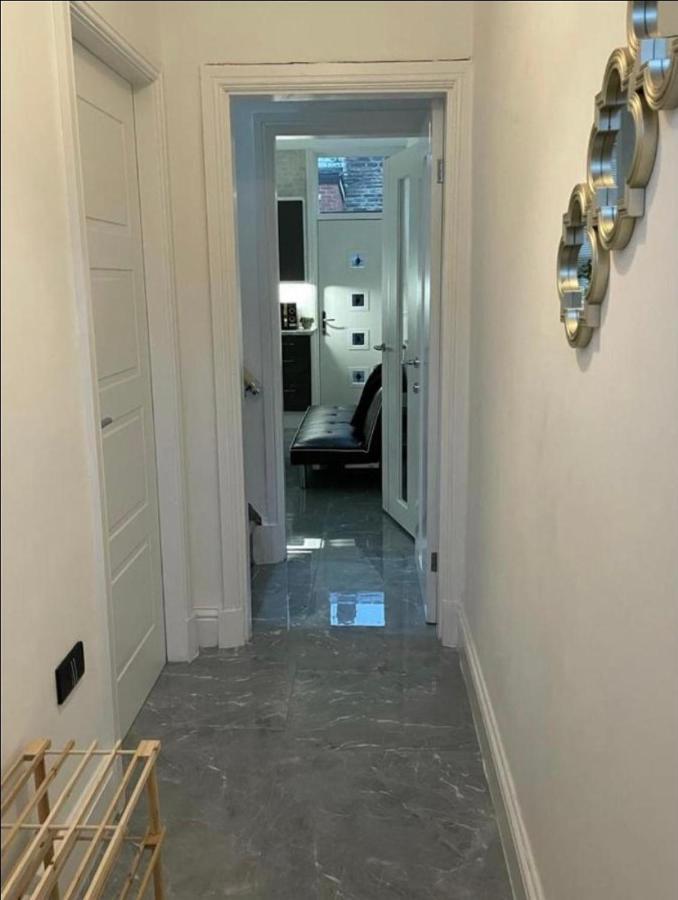 Entire 5 Star Luxury Whalley House Wifi Tv Luxury Burnley Extérieur photo