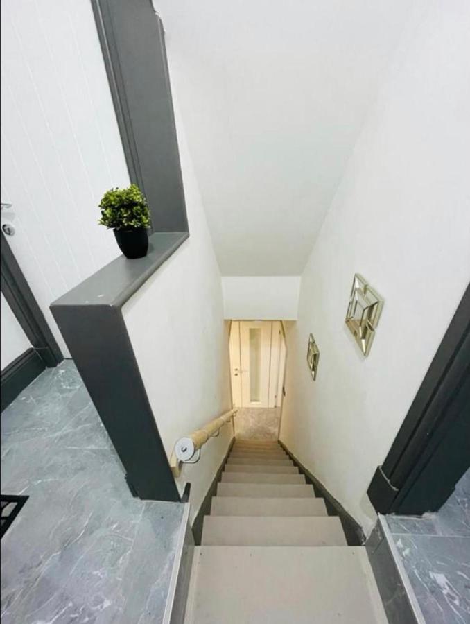Entire 5 Star Luxury Whalley House Wifi Tv Luxury Burnley Extérieur photo