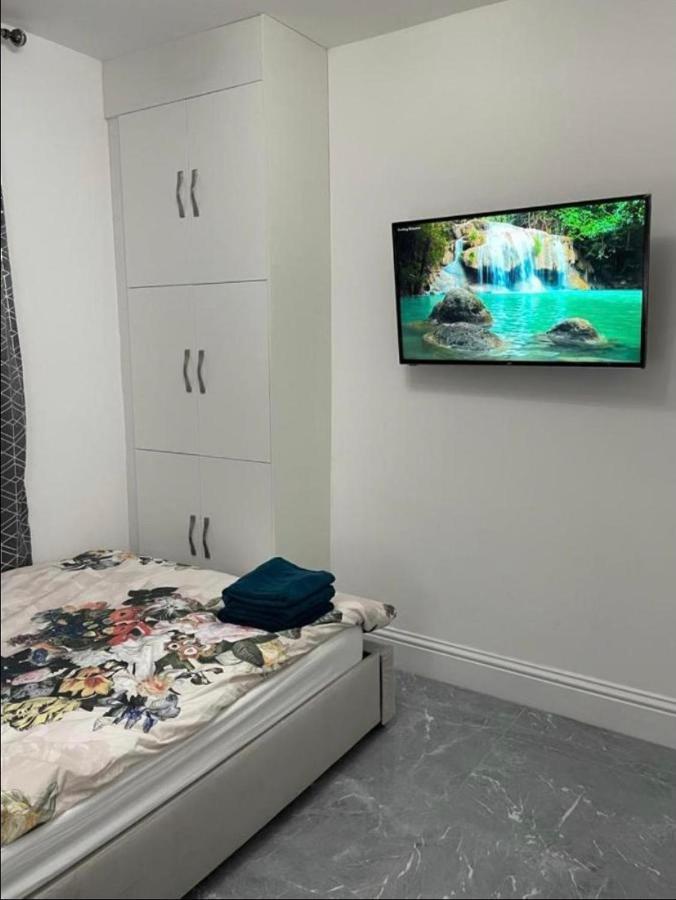 Entire 5 Star Luxury Whalley House Wifi Tv Luxury Burnley Extérieur photo